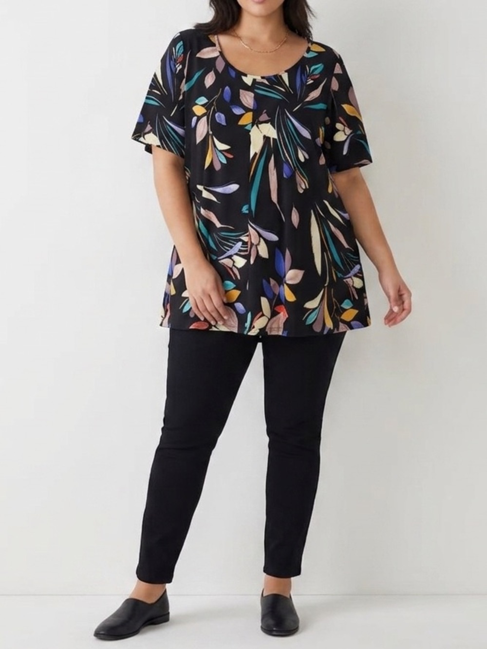 Avenue Black Multicolor Leaf Print Tunic